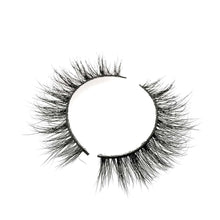 Load image into Gallery viewer, Beauty Gold - Mink Lashes - Cutie - Beauty Gold - LASHES