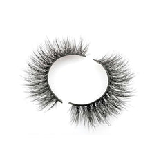 Load image into Gallery viewer, Beauty Gold - Mink Lashes - Honey - Beauty Gold - LASHES